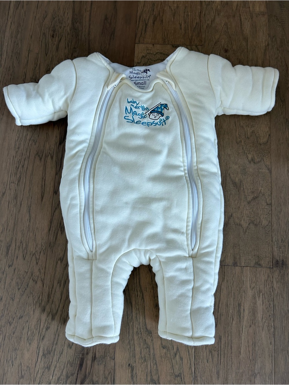 Baby Merlin's Magic Sleepsuit Small 3-6 Months Cream Quilted Soothing